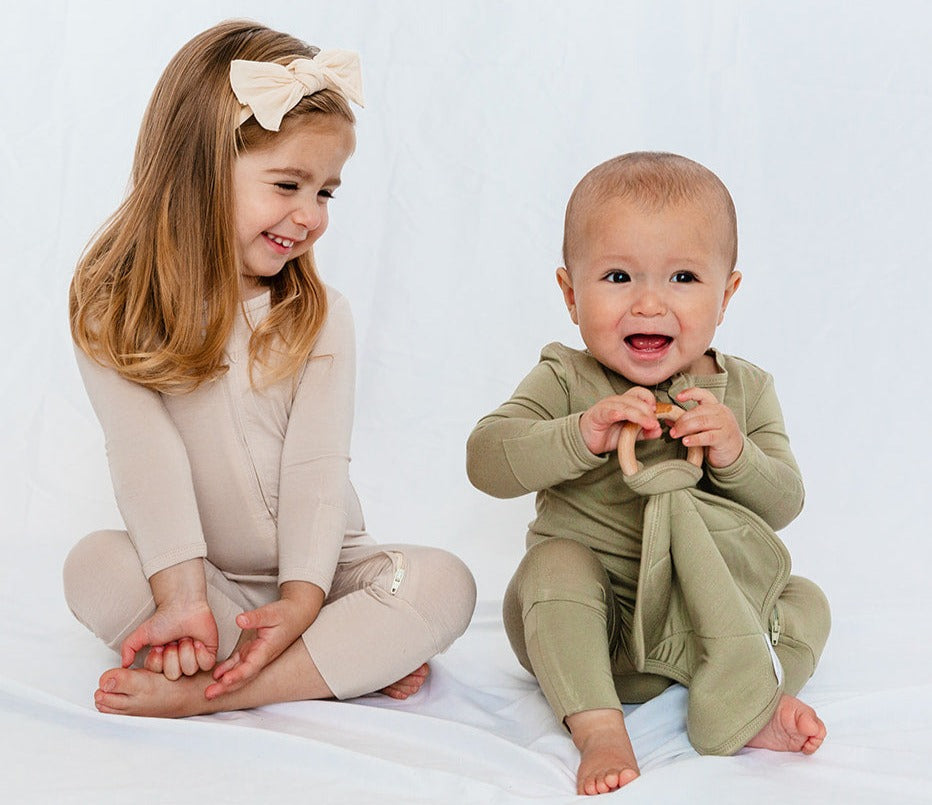 Romper Bambú sin Pies LUXE DC-Snuggle Shield - Suavidad para Bebé