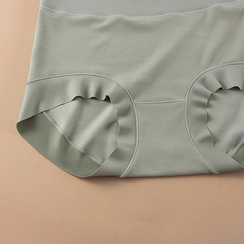 Soft women's underwear set with comfortable briefs from Corporación Turística, shown in a close-up of the fabric and fit.