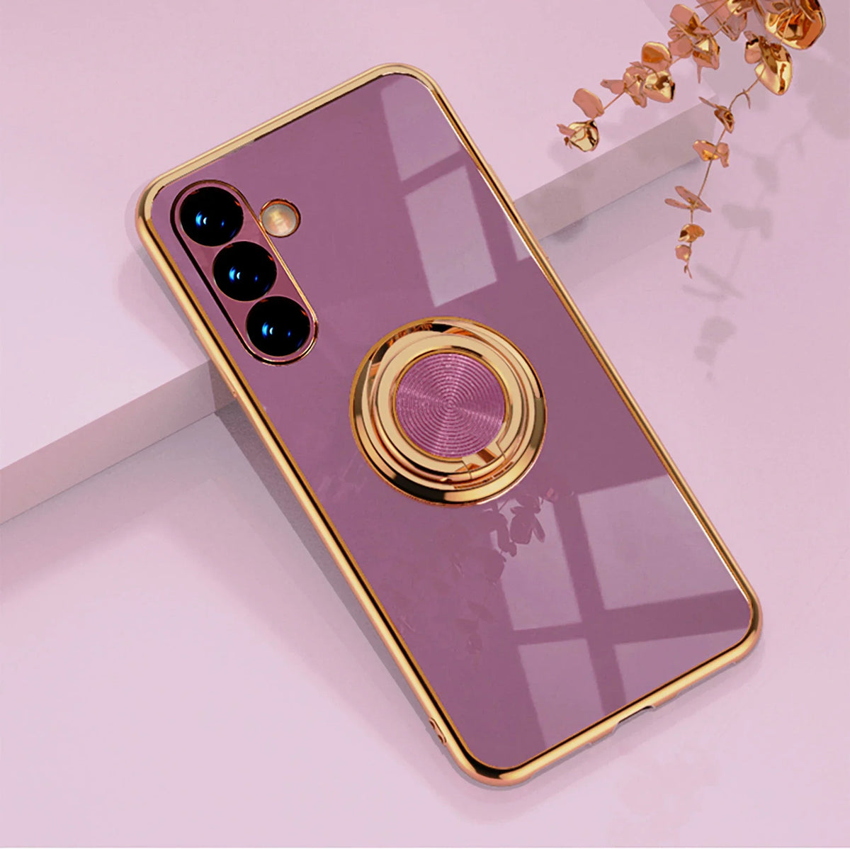 Luxury gold-plated ring holder case for Samsung smartphones by Corporación Turística, featuring a sleek design with a built-in support ring.