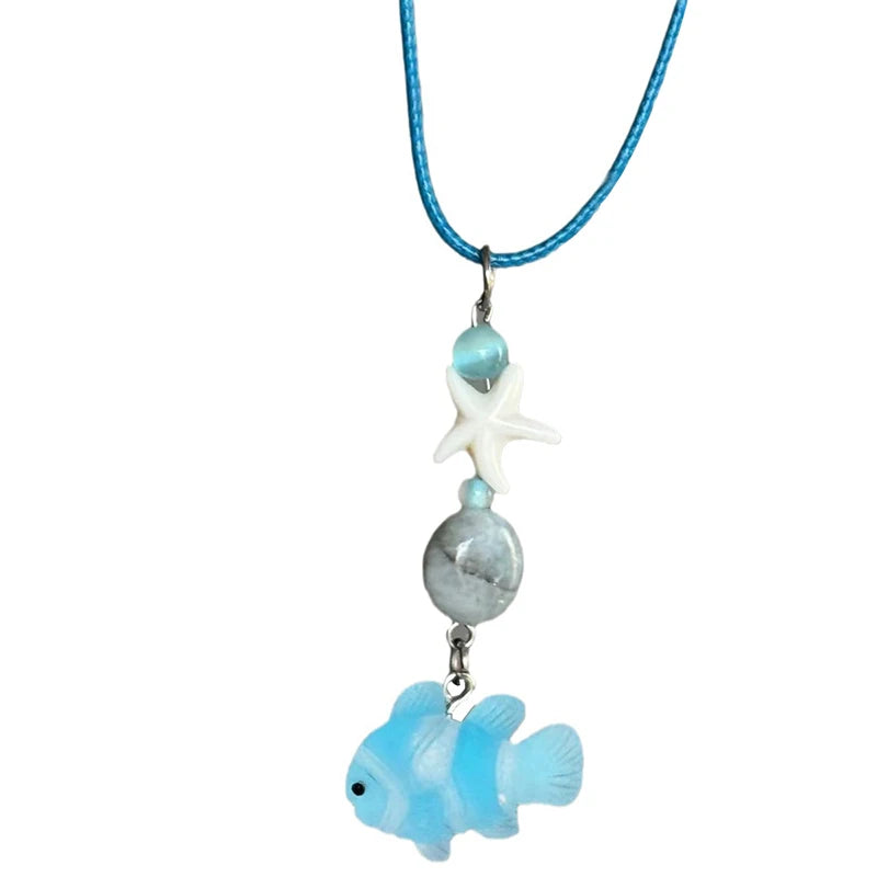 Collares Vintage con colgante de pez payaso para mujeres y hombres, Gargantilla Simple y fresca, accesorios de joyería, regalos versátiles