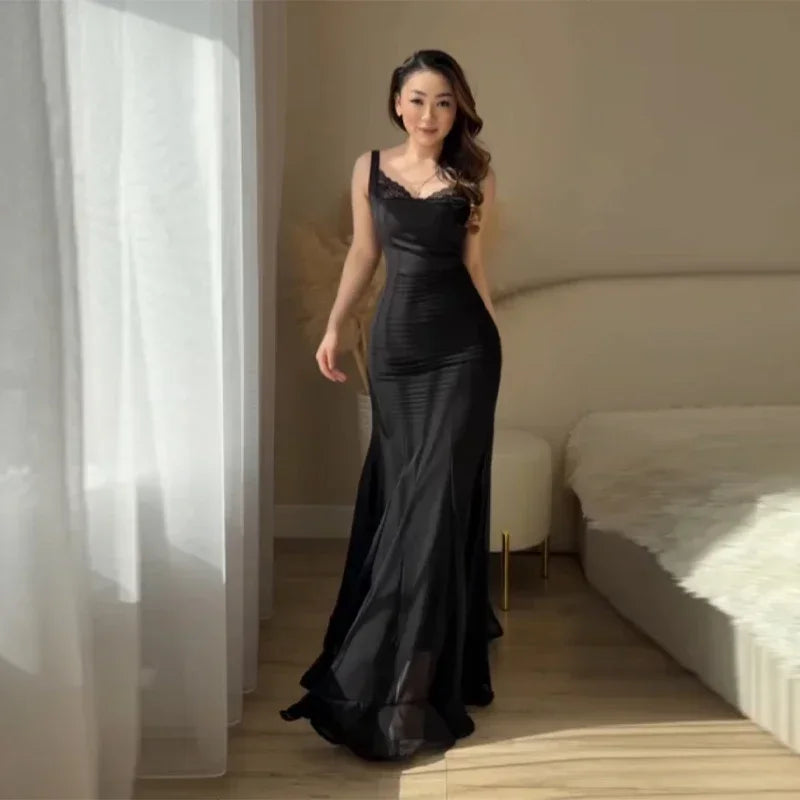 Falda Sirena Lunares Volantes Cintura Alta HOLD YOUNG | Elegante Verano