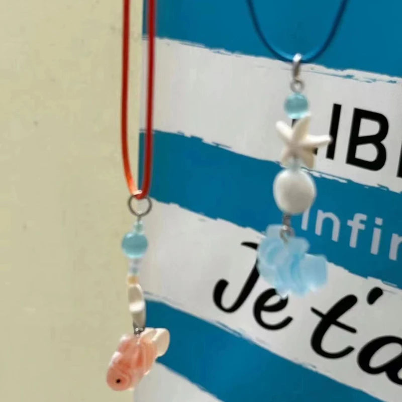 Collares Vintage con colgante de pez payaso para mujeres y hombres, Gargantilla Simple y fresca, accesorios de joyería, regalos versátiles