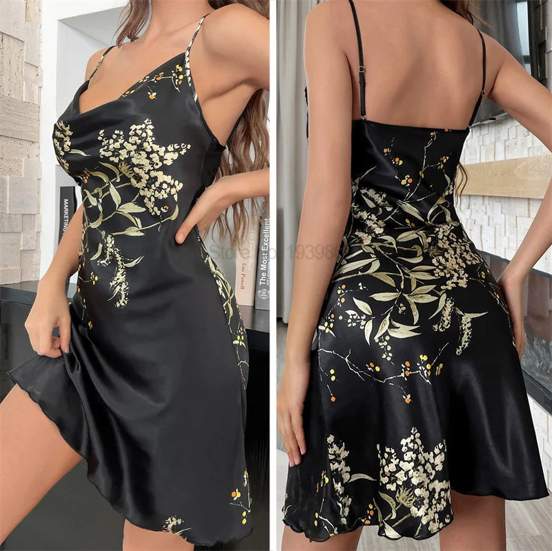 Silk satin chemise for women, kimono-style nightgown with floral pattern and flowing sleeves, made by Corporación Turística.