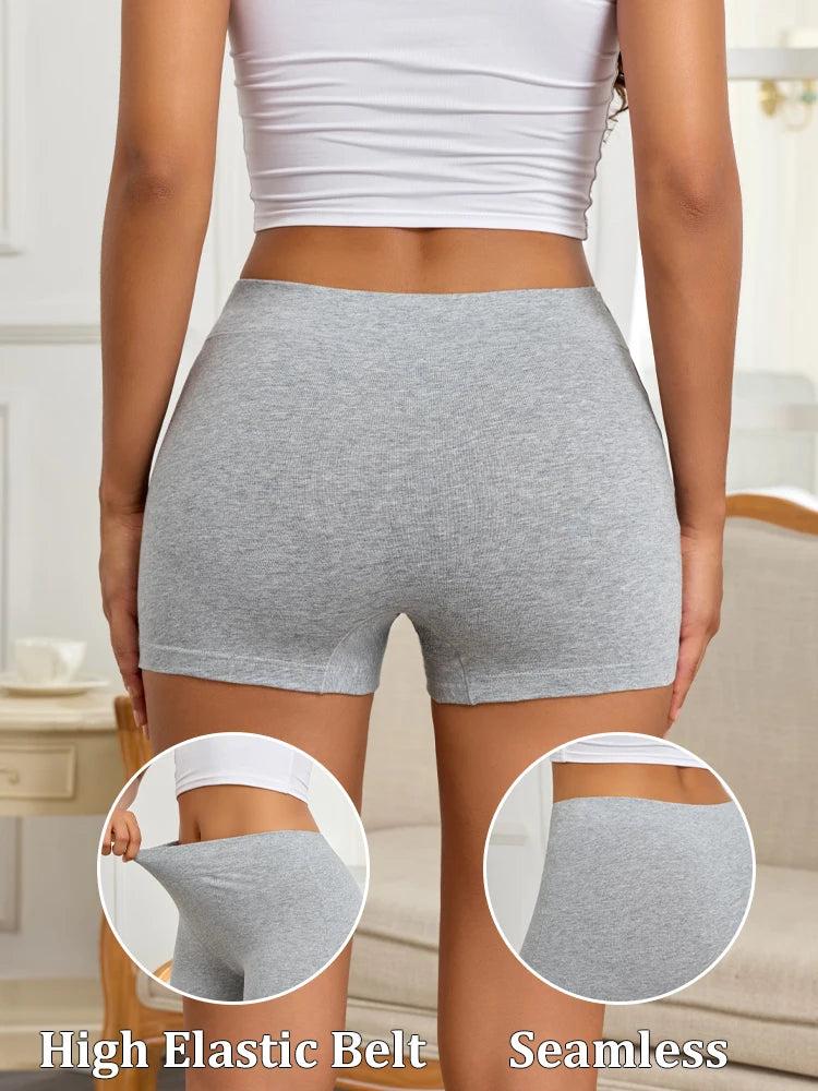 High-waisted cotton women's shorts in beige, featuring a relaxed fit and front pockets, ideal for casual summer wear.