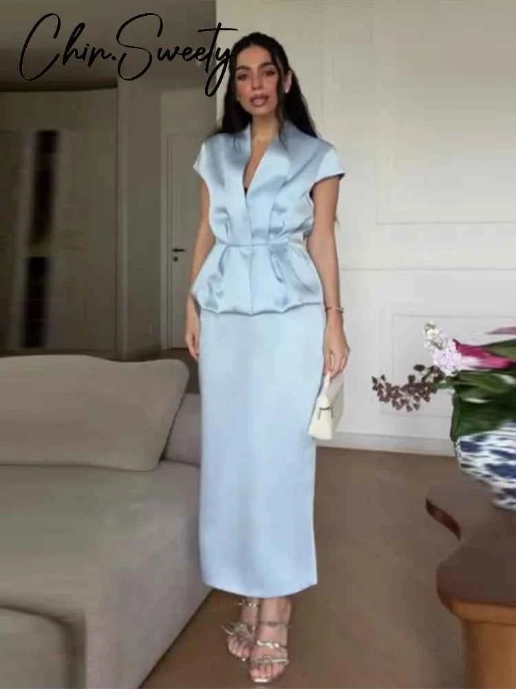 Chin.Sweety women's blue blazer and skirt set, stylish urban summer outfit with tailored fit and elegant design.