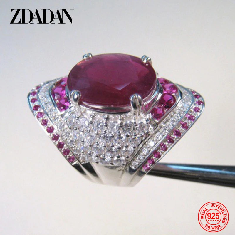 Sterling silver 925 ring with a rubí gemstone for women, elegant jewelry piece featuring a polished finish and detailed design.