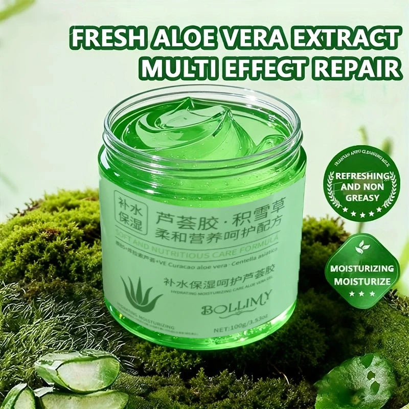 Aloe Vera and Centella Asiática facial gel by Corporación Turística, 100g, showing the soothing gel in a clear container.