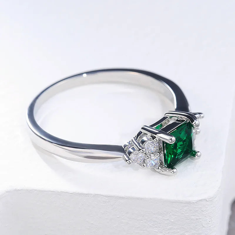 Simple sterling silver 925 finger rings with modern design, featuring sleek and minimalist styles for everyday wear.