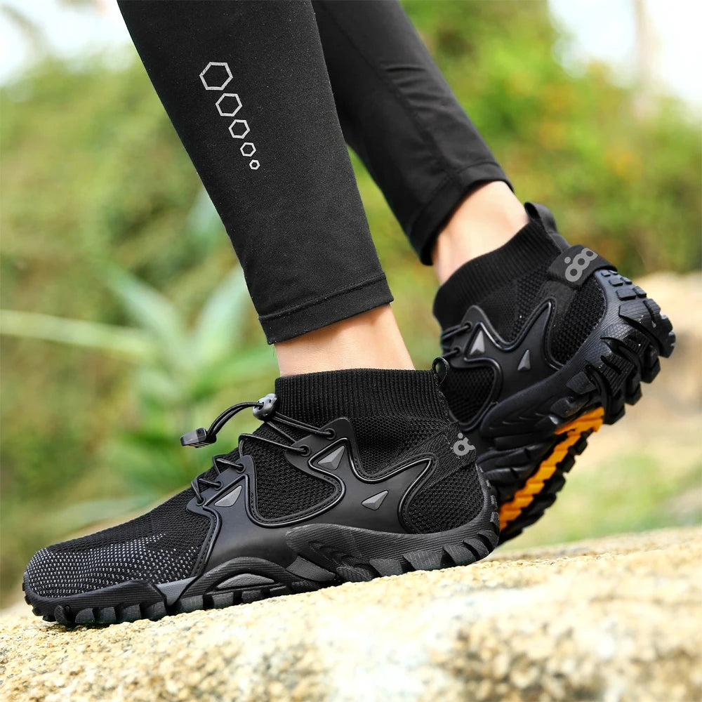Black Oiaano men's casual summer shoes by Corporación Turística, suitable for beach and everyday wear, shown in gray size 46.