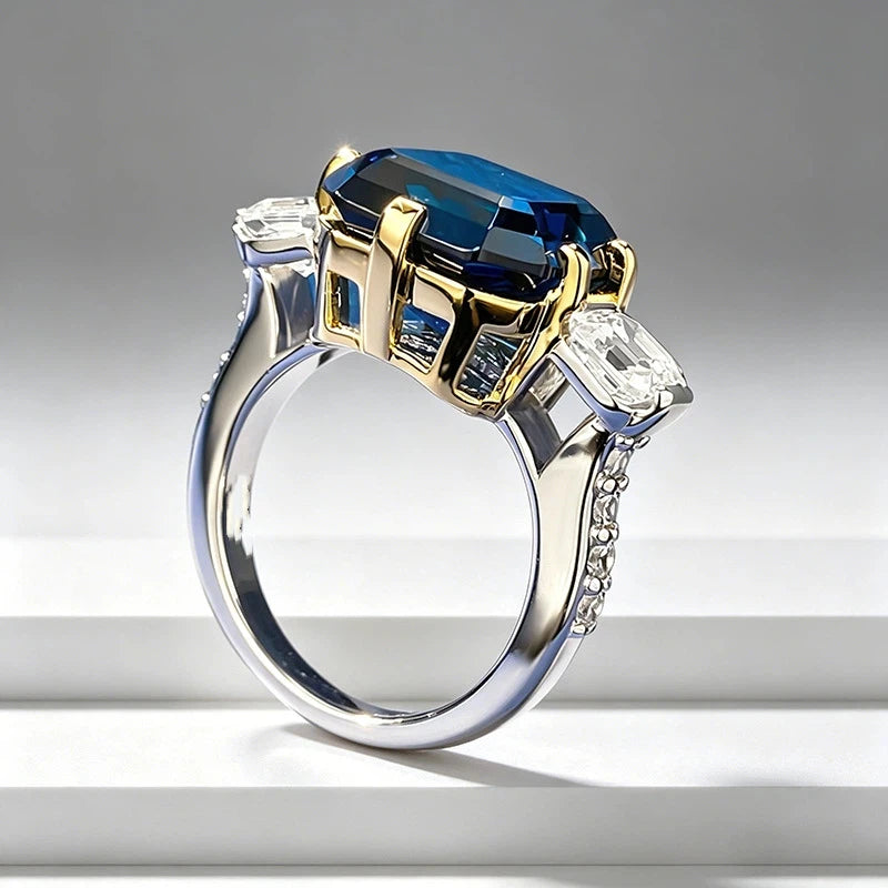 Elegant white solid 18K platinum jewelry from Corporación Turística, featuring intricate design and luxurious craftsmanship.