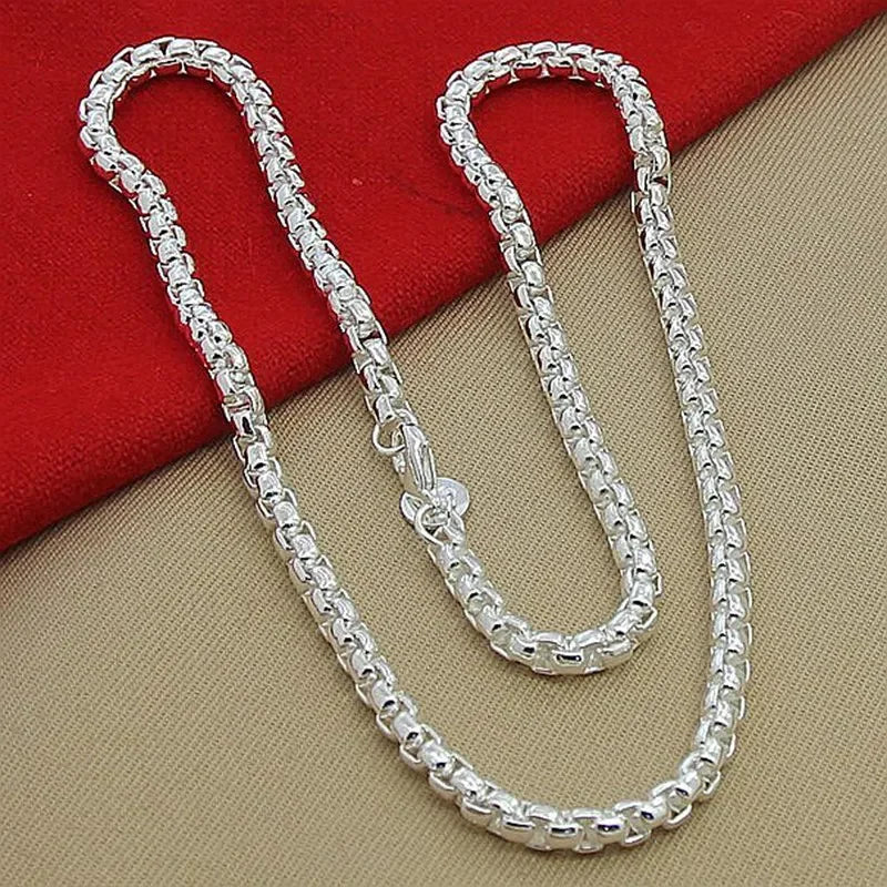 Sterling silver 925 necklace, 45-60cm length, 4mm thickness, from Corporación Turística, displayed in a box.