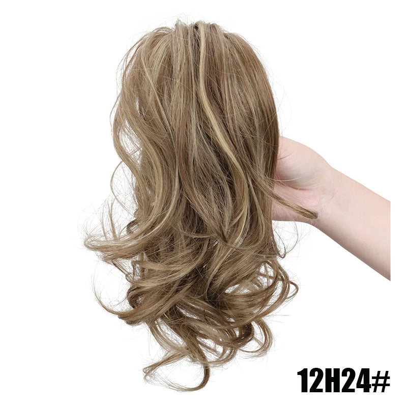 Short curly clip-in ponytail extension from Corporación Turística, 12-inch length, natural black hair with a secure clip attachment.