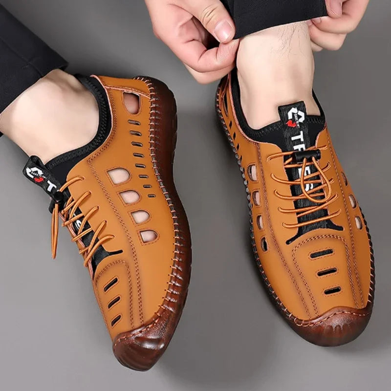 Brown men's leather casual sandals with soft insole and open toe design, suitable for everyday wear.