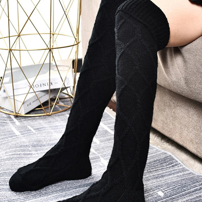 Corporación Turística warm sports socks in one size, designed for comfort and activity, with a cozy, thick knit appearance.