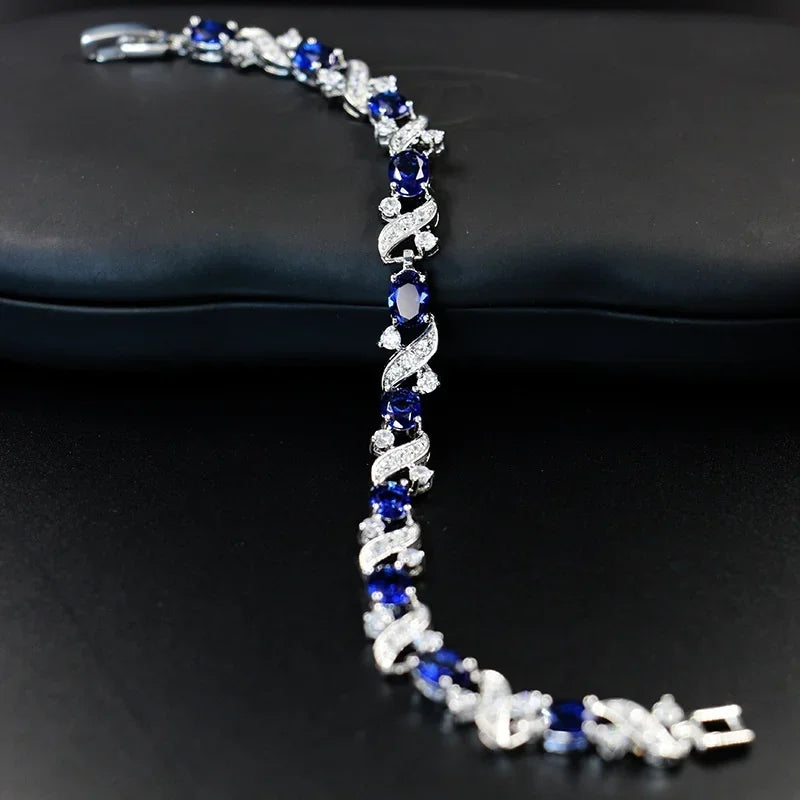 Elegant crystal gemstone bracelet featuring colorful glass beads, stylish accessory from Corporación Turística.