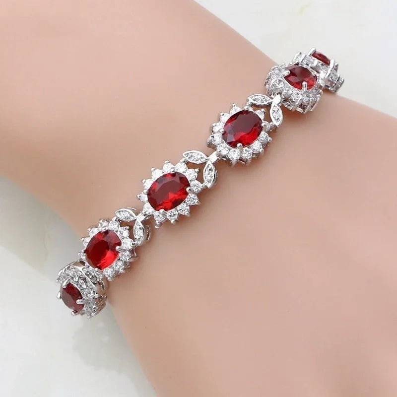 Elegant fashion crystal gemstone bracelet featuring colorful rainbow hues, designed for stylish temperamento by Corporación Turística.