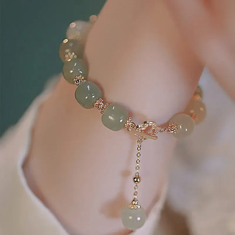 Elegant fashion crystal gemstone bracelet with colorful rainbow design, stylish accessory by Corporación Turística.
