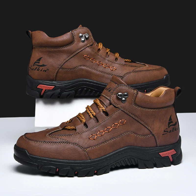 Yellow men's high fashion boots with round toes from Corporación Turística, stylish knee-high leather footwear.