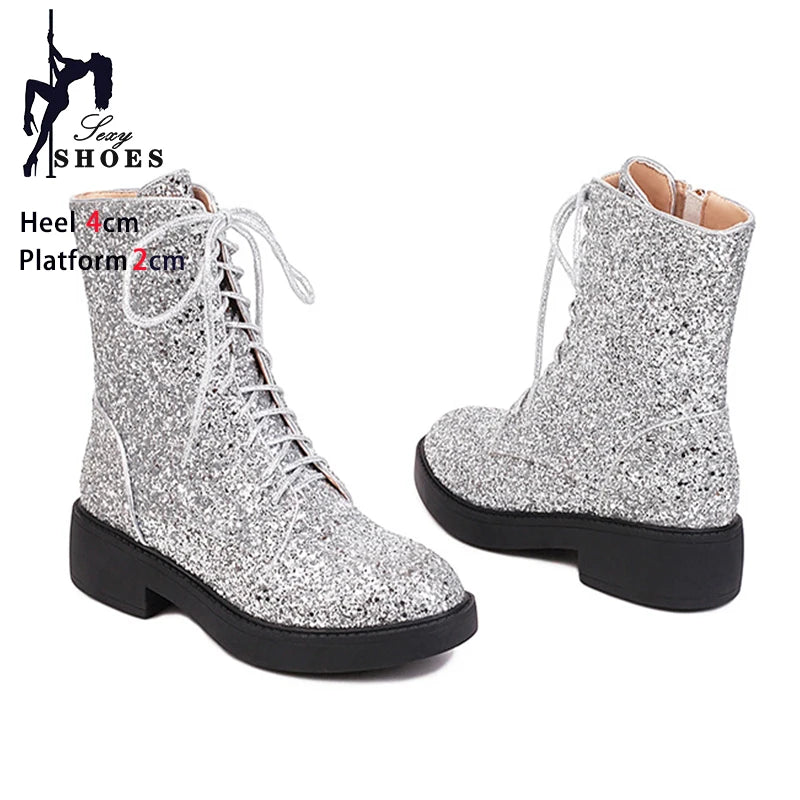 Brillantes botas cortas para mujer de Corporación Turística, zapatos informales con acabado brillante y diseño moderno.