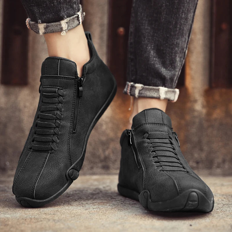 Black men's high-top sneakers with thick soles from Corporación Turística, showcasing the stylish design and durable material.