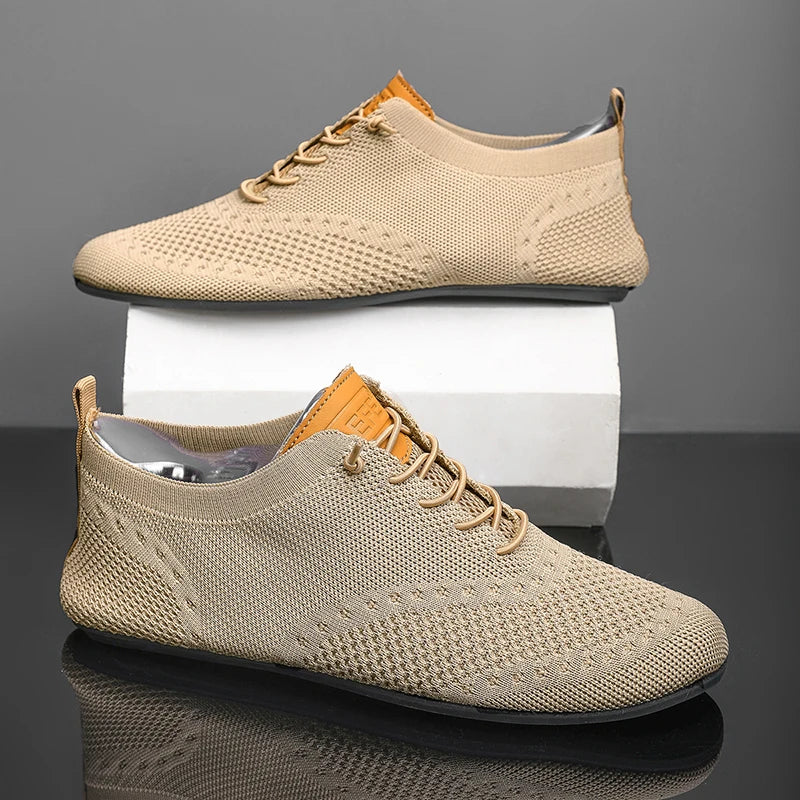 Black MAEDEF men's casual driving shoes by Corporación Turística, featuring a sleek leather design and comfortable fit.