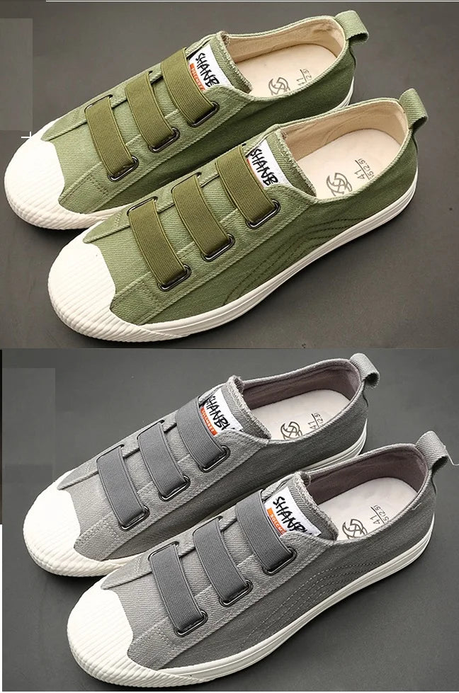 Black unisex canvas shoes for men by Corporación Turística, comfortable and stylish, new quality 2026 design.