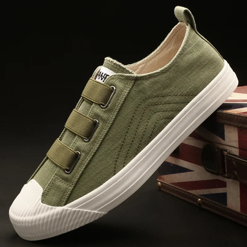 Black unisex canvas shoes for men and women from Corporación Turística, comfortable and new quality for 2026.