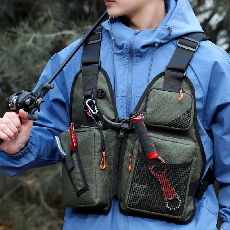 Black fishing tactical vest with multiple pockets for fly fishing and camping, designed for men by Corporación Turística.