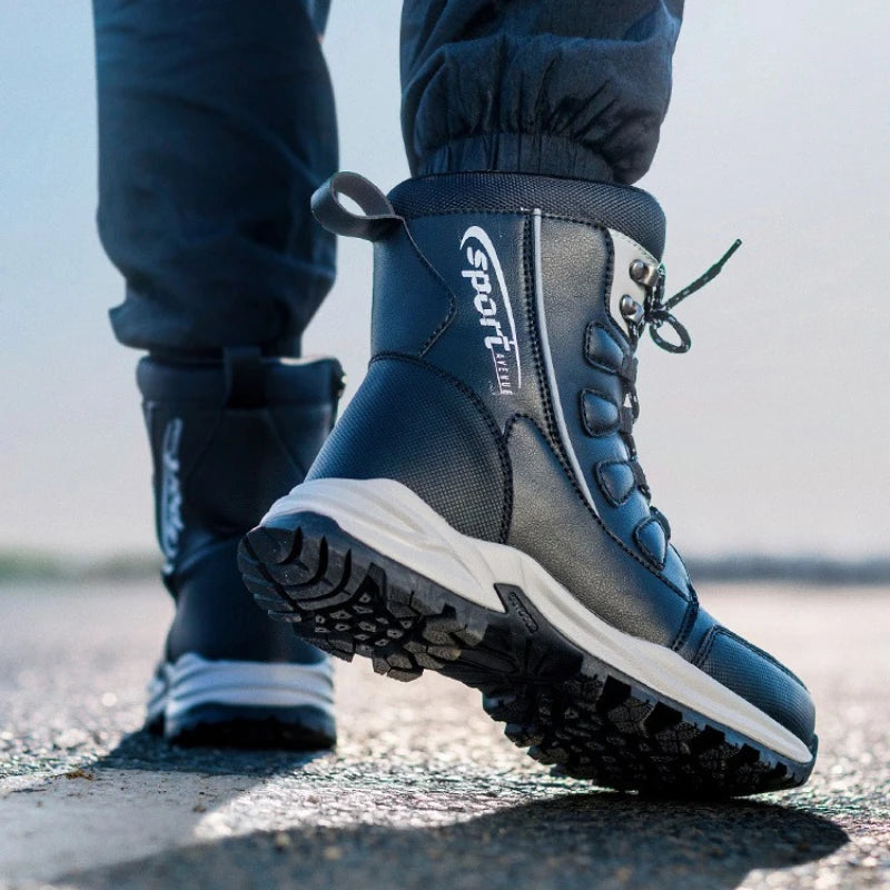 Comfortable white cotton boots from Corporación Turística, featuring a cozy and plush design for warmth and comfort.