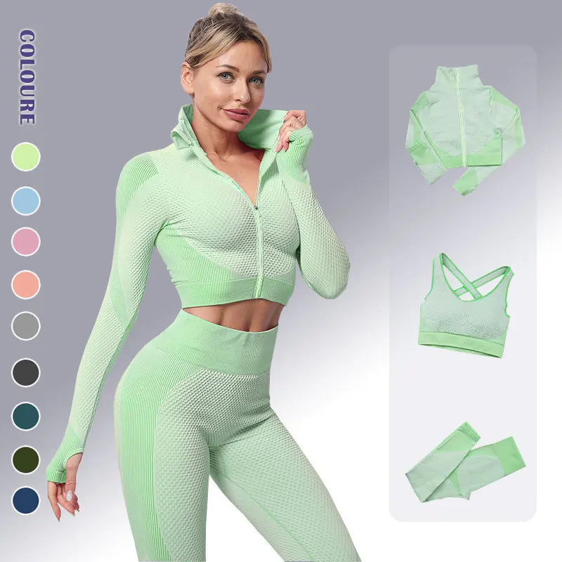 Lavender women's yoga sportswear set by Corporación Turística, two-piece activewear ensemble for exercise and fitness.