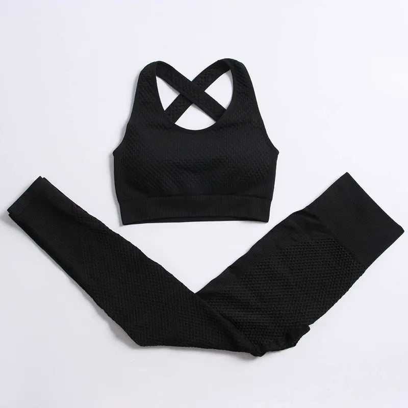 Lavender women’s sportswear yoga set by Corporación Turística, two-piece athletic ensemble for active wear and exercise.