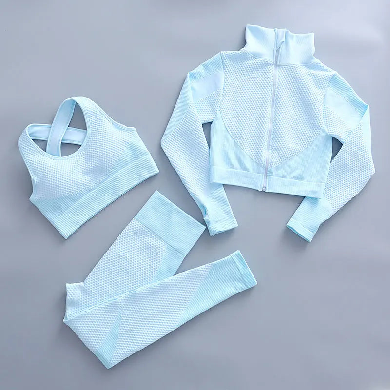 Lavender women's sportswear yoga set by Corporación Turística, two-piece athletic outfit for exercise and activewear.
