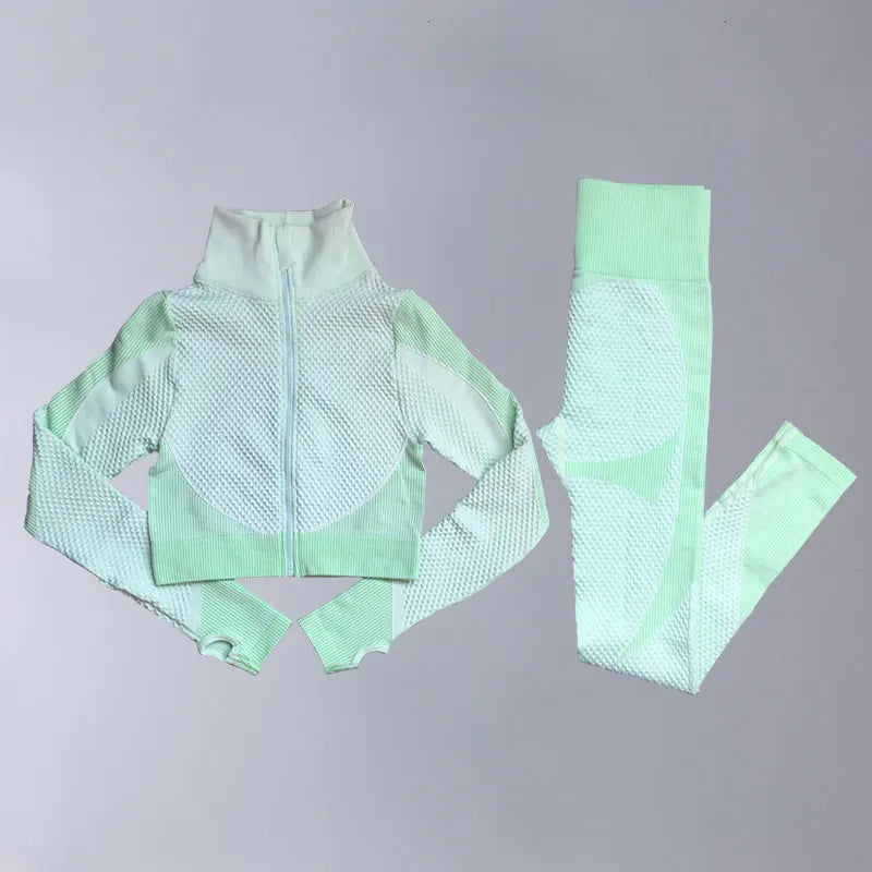 Lavender women's sportswear set by Corporación Turística, includes yoga top and leggings, ideal for active and fitness activities.