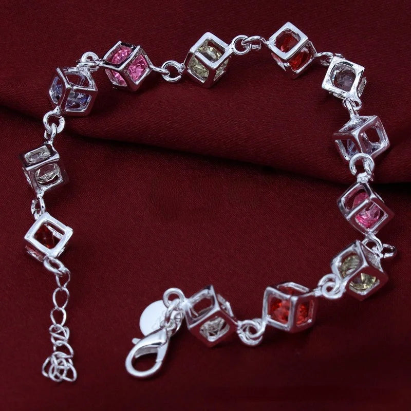 Elegant sterling silver 925 cubic zirconia lattice bracelet featuring fine craftsmanship and sparkling stones.