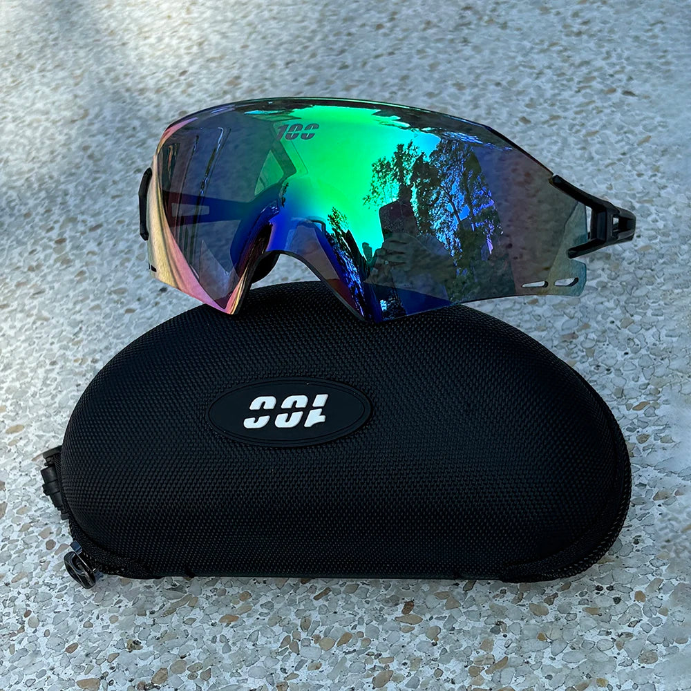 Red UV400 photochromic cycling glasses for MTB from Corporación Turística, designed for sports and outdoor cycling adventures.