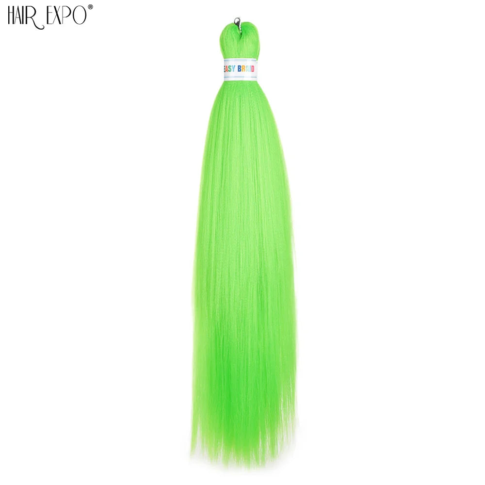26-inch easy-trend hair extensions with braids from Corporación Turística, shown in green, styled as long, textured hair braids.