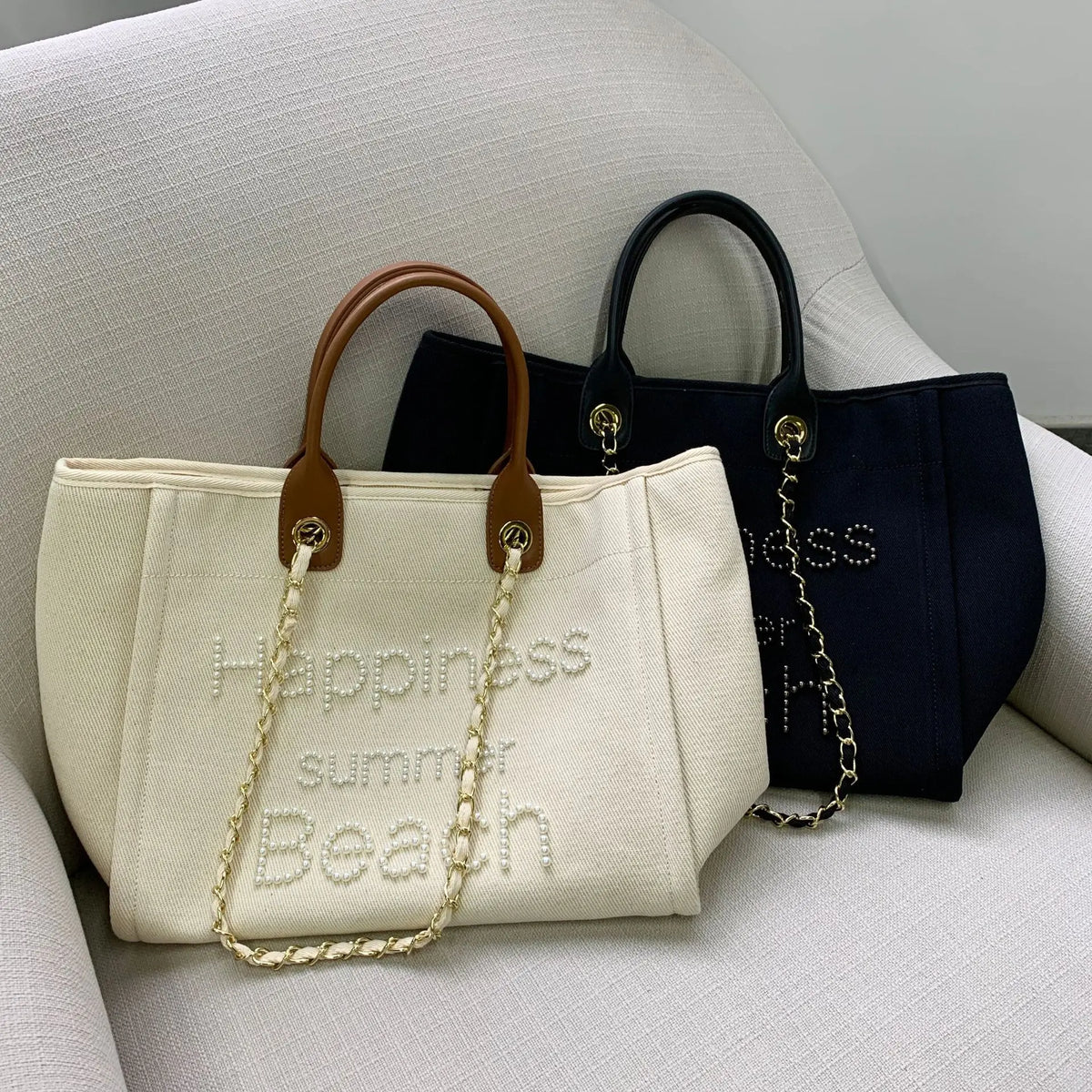 Large genuine leather canvas shoulder bag for women, spacious tote with stylish design by Corporación Turística.