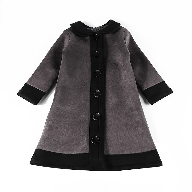 Elegant children's winter coat by Corporación Turística, featuring a stylish design and cozy fabric for warmth.