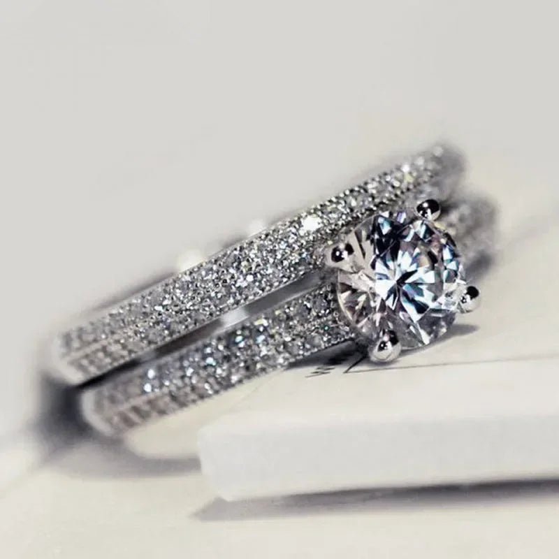 Sterling silver 925 two-in-one ring by Corporación Turística, showcasing a stylish and intricate design on a white background.