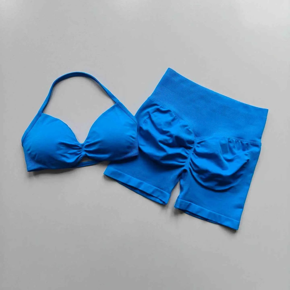 Grape purple women's yoga fitness set by Corporación Turística, breathable and comfortable workout clothing for women.