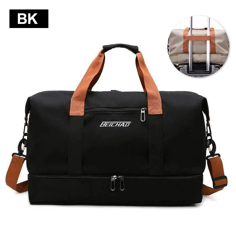 Green travel gym bag by Corporación Turística, compact short-distance luggage with sturdy handles and spacious interior.