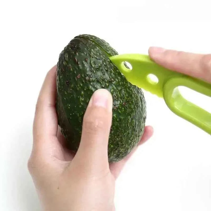 Avocado 3-in-1 tool kit by Corporación Turística with slicer and peeler for preparing avocados.