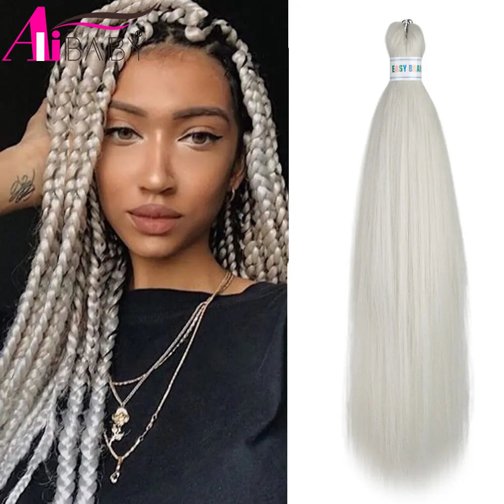 Blue ombre synthetic Kanekalon hair extensions by Corporación Turística, 26 inches long, three pieces per set, pre-stretched style.