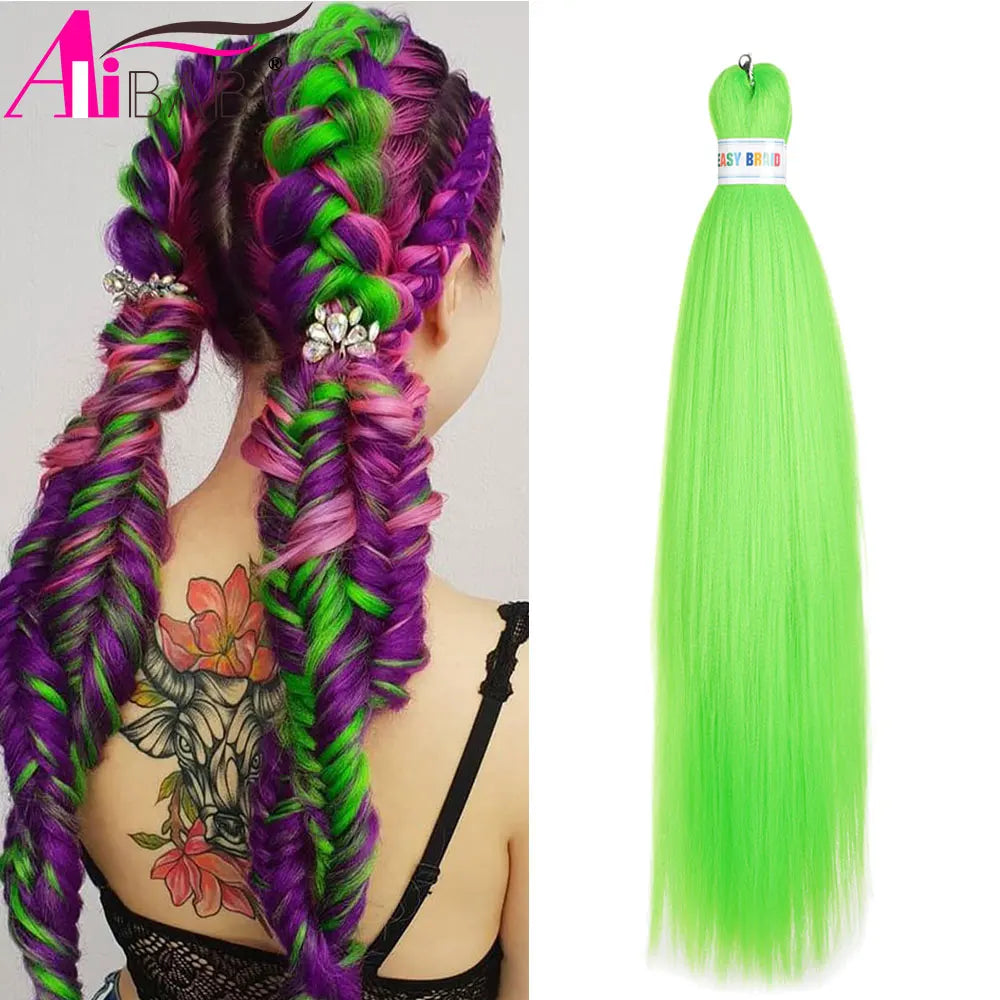 Blue ombre synthetic Kanekalon hair extensions by Corporación Turística, 26 inches, three-piece set, pre-stretched for easy styling