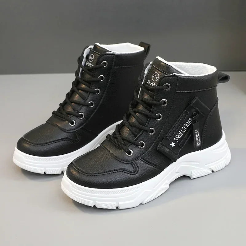 Khaki women's height-increasing boots with laces from Corporación Turística, stylish footwear with added height.