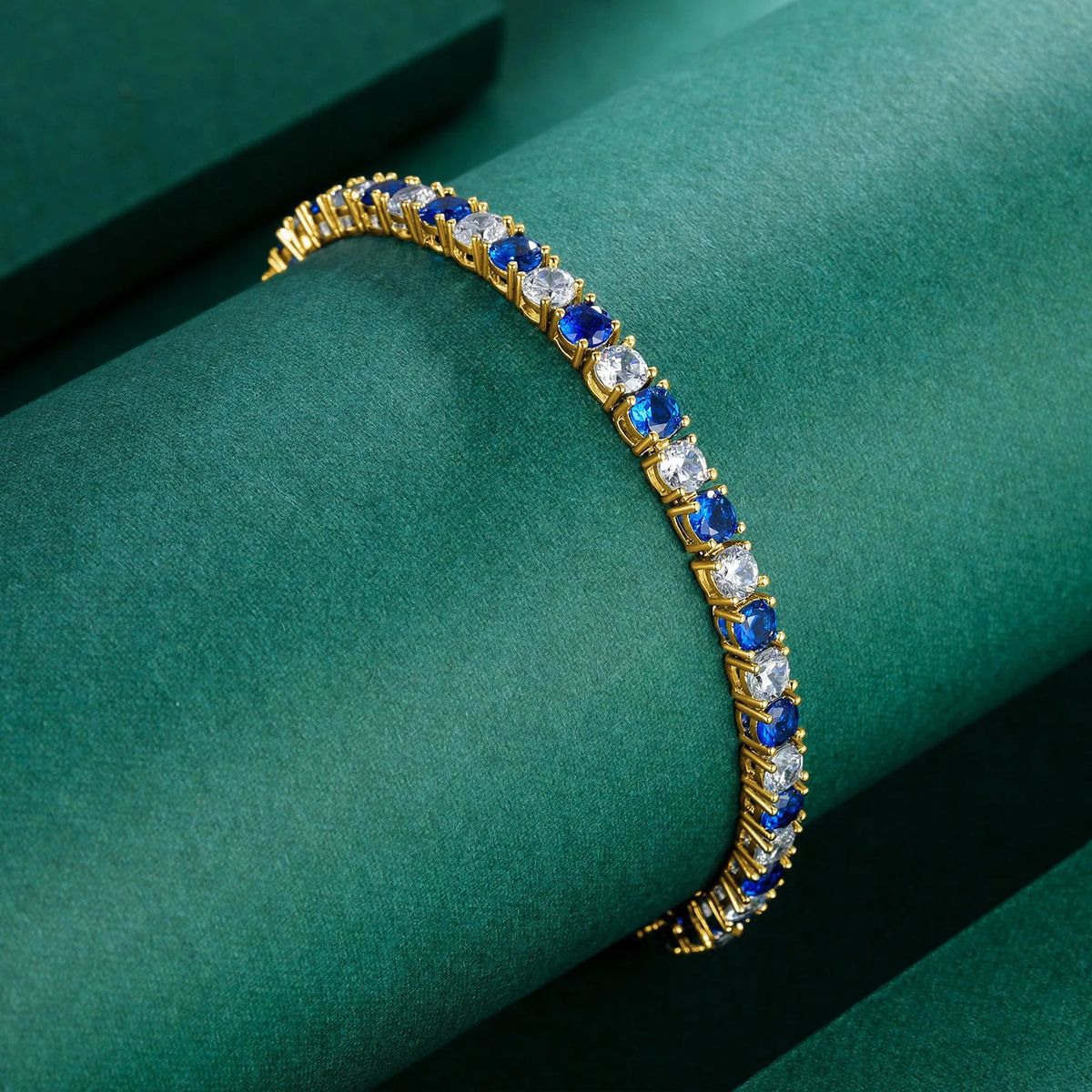 Moissanite tennis necklace by Corporación Turística featuring 4mm diamonds, elegant design, and a 16cm length for women.