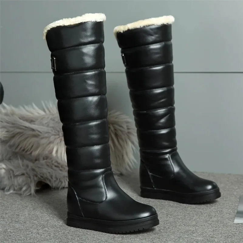 White and warm pink snow boots for women by Corporación Turística, featuring a cozy winter design and durable sole.
