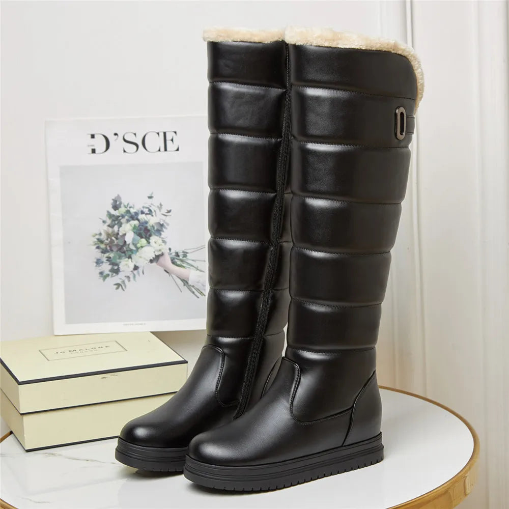 White and warm pink snow boots for women, stylish winter footwear by Corporación Turística, with a cozy, insulated design.