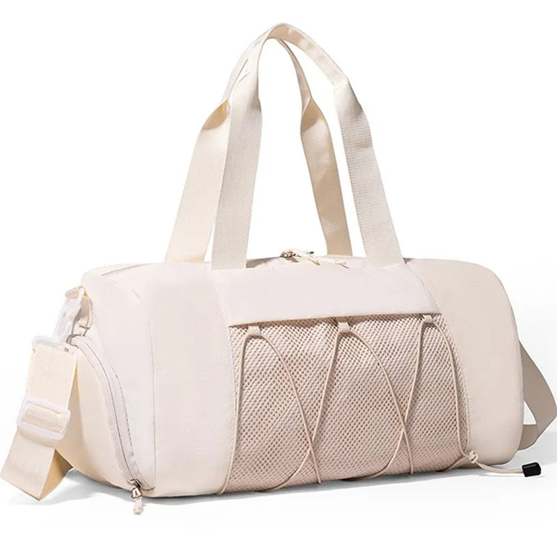 Black gym and travel bag for women and men by Corporación Turística, showing a spacious, durable sports and travel accessory.