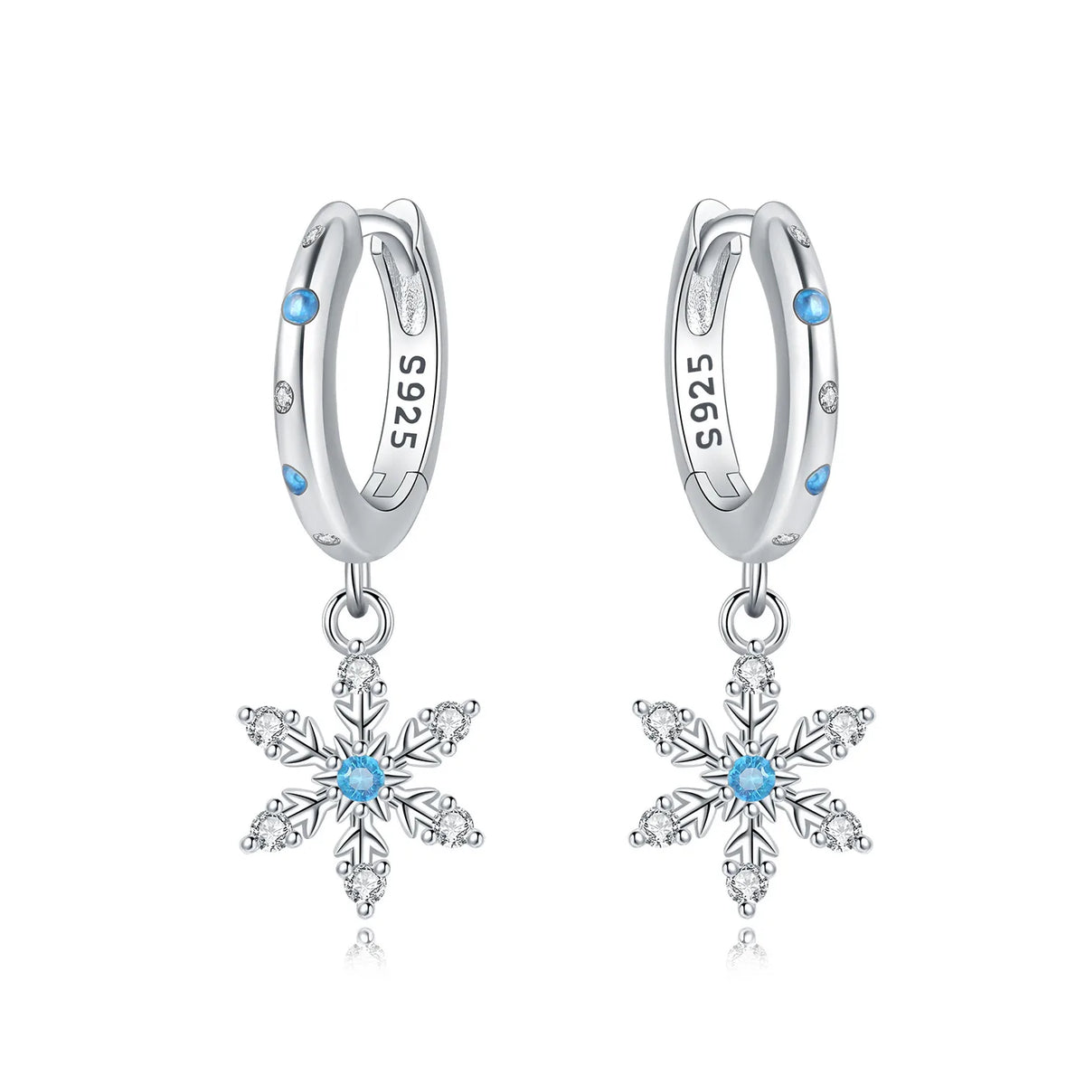 Silver 925 earrings with blue hydrangea flower design, showcasing intricate craftsmanship and vibrant floral details.